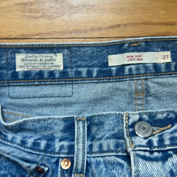 Levi’s denim skirt - Picture 6 of 7